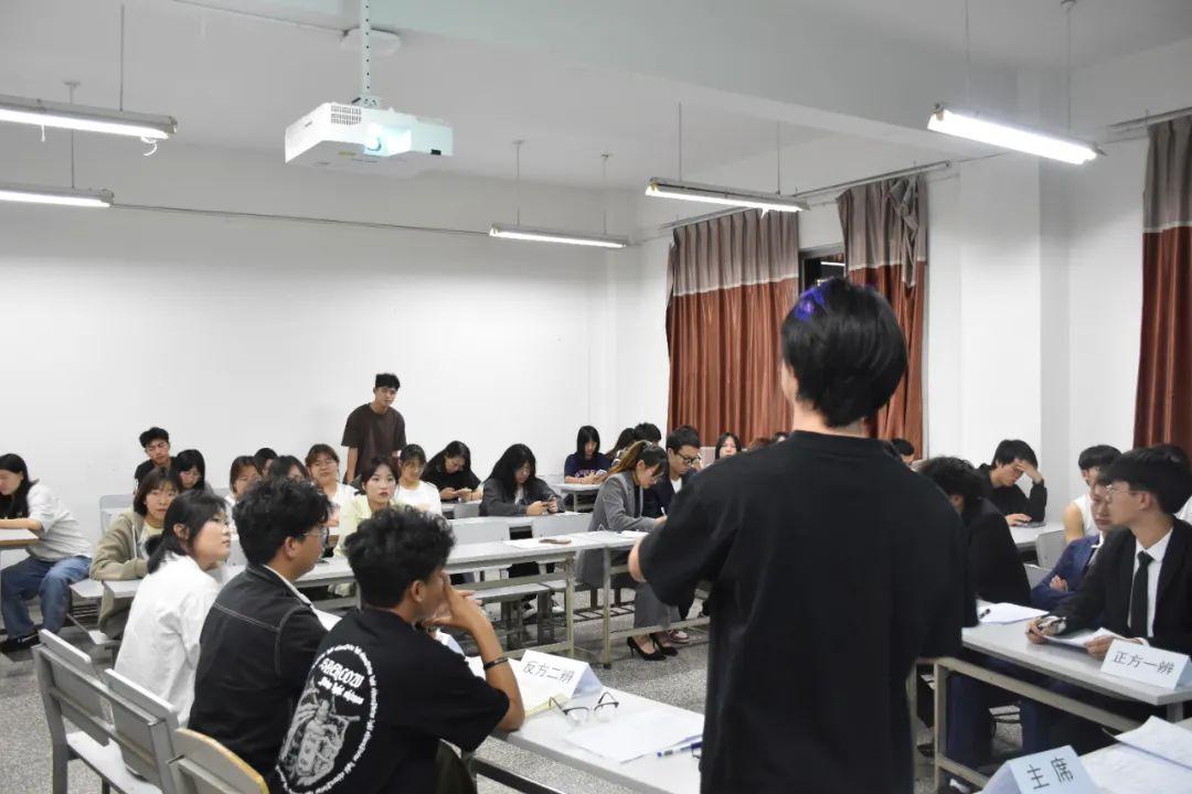 d5a58e556b04a73ff127c403fb01f397.jpg