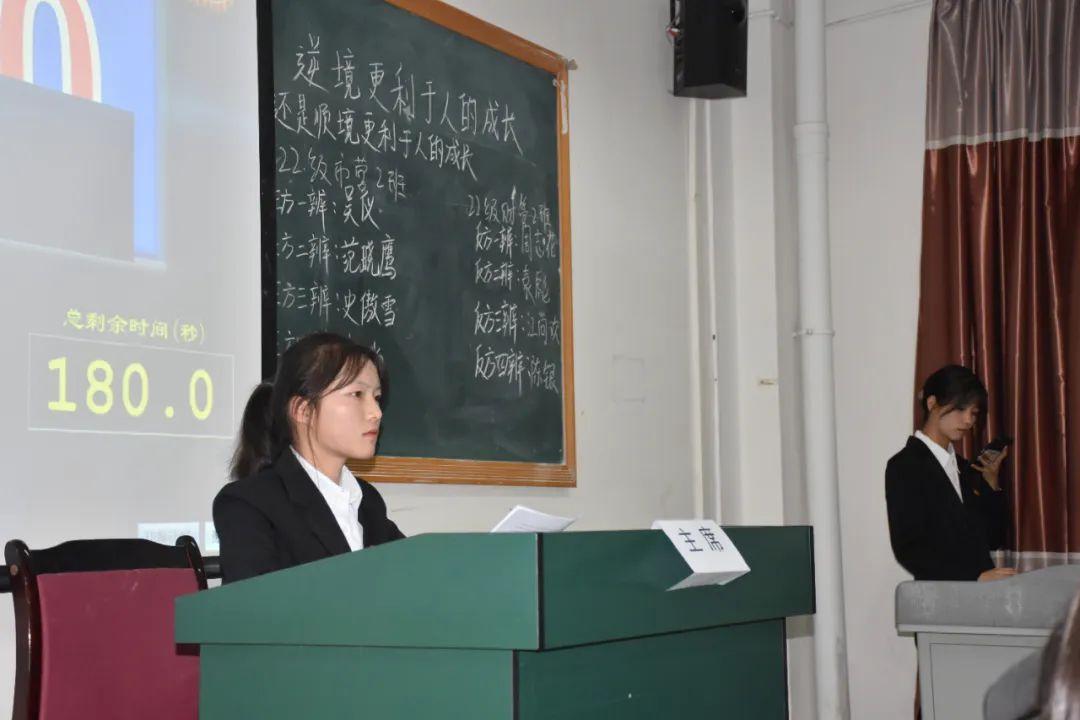 d50b66abe01bfcb9dcb7a281ac6ac8f9.jpg