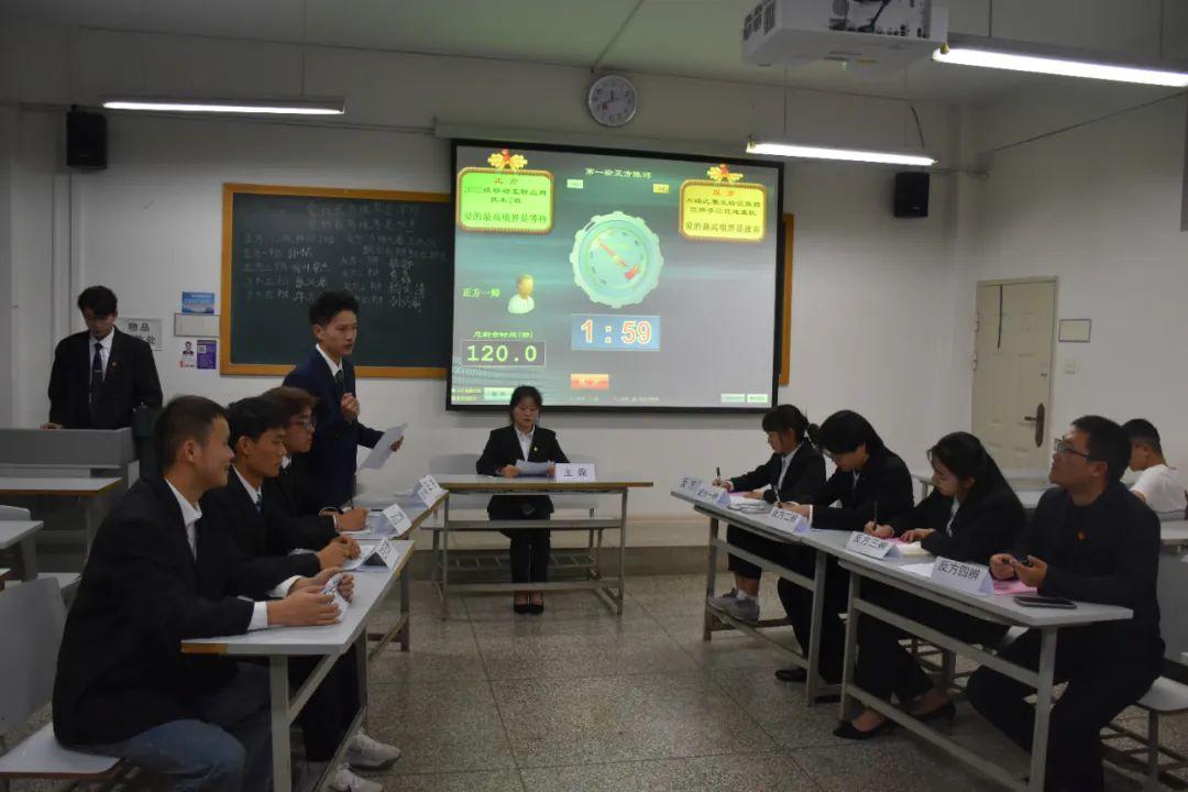 ff37fcc8308a3a13c6b2088c6c9cbd8f.jpg